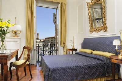 Florence - Piazza della Signoria bedroom