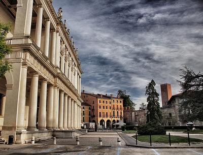 Vicenza - Palazzo Chiericati Image by Luca Rossi on Flickr