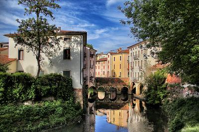 Vicenza - Ponte delle Barche Image by Luca Rossi on Flickr